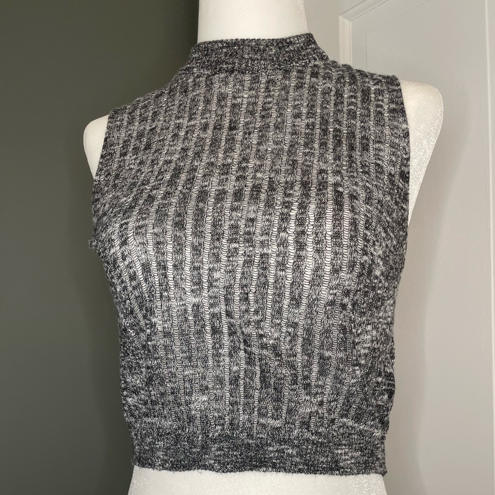 H&M Black and White Knit Top